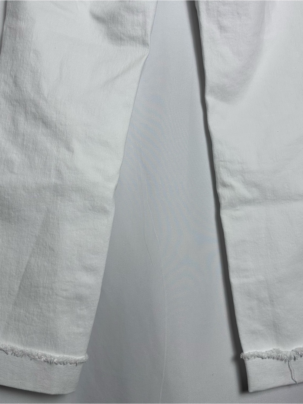 KUT from the Kloth Amy Crop Straight Leg White Jeans NWT size 0 - Picture 11 of 13
